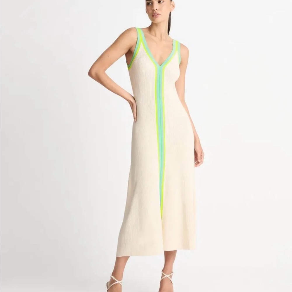 Sheike Summer Dress - Picture 2 of 6